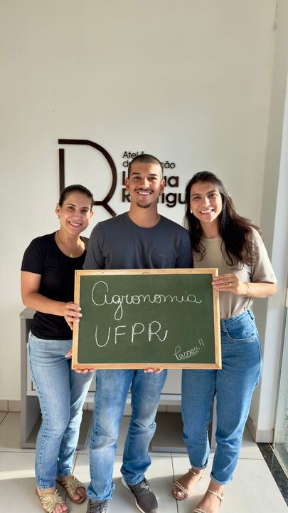 Aluna aprovada 27